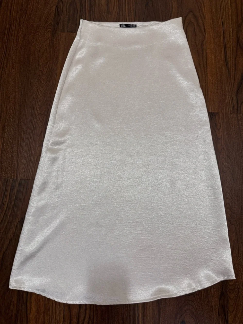 Zara Silver Satin A-Line Midi Skirt - Picture 8 of 11